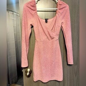 Pink Sparkle Figure-Fitting Short Party Dress